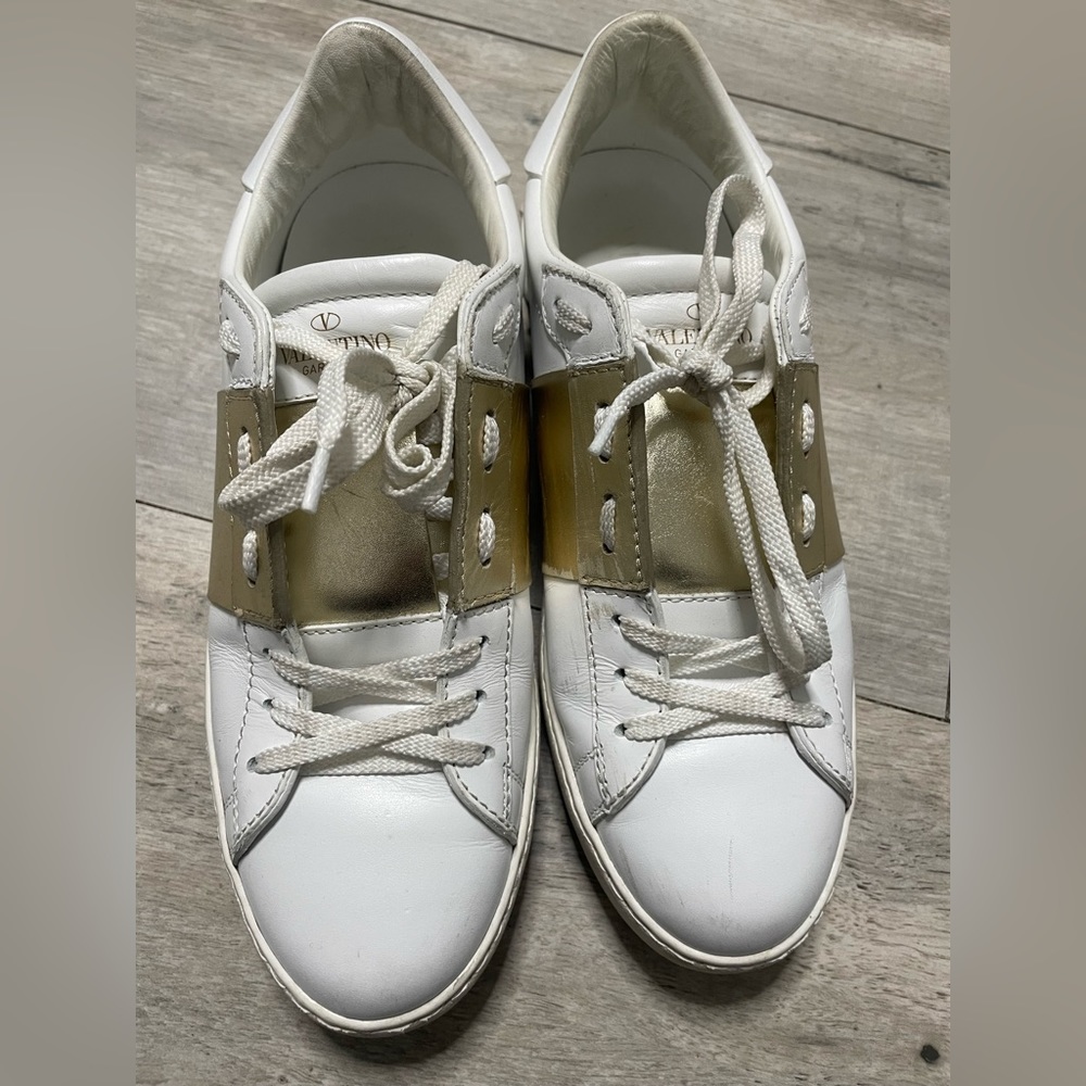 valentino rose gold sneakers